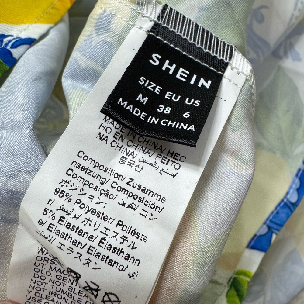 NWOT! SHEIN Southern Italian/Sicilian Style Lemon and Floral Print Dress - Picture 5 of 5